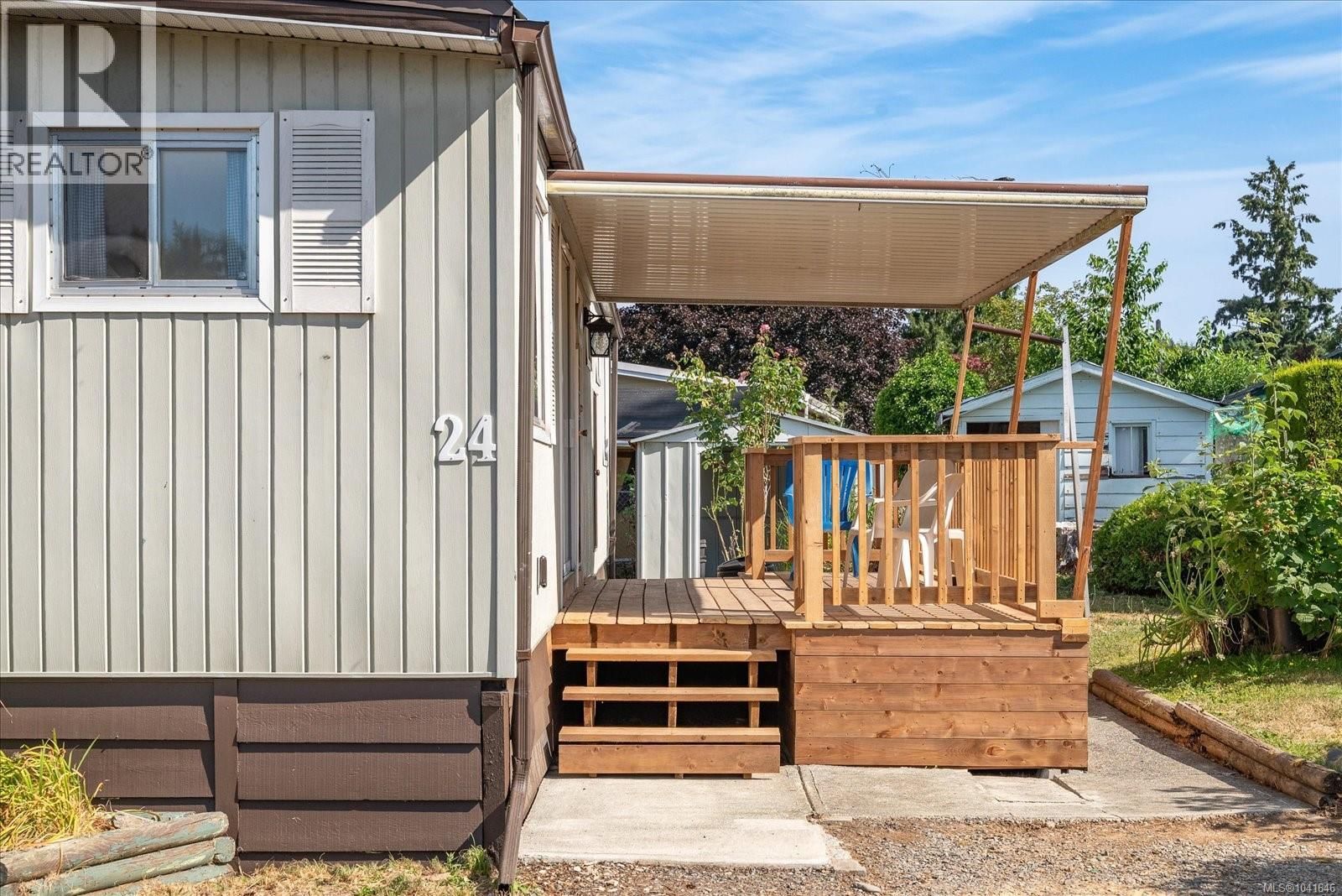 24 1572 Seabird Road property photo