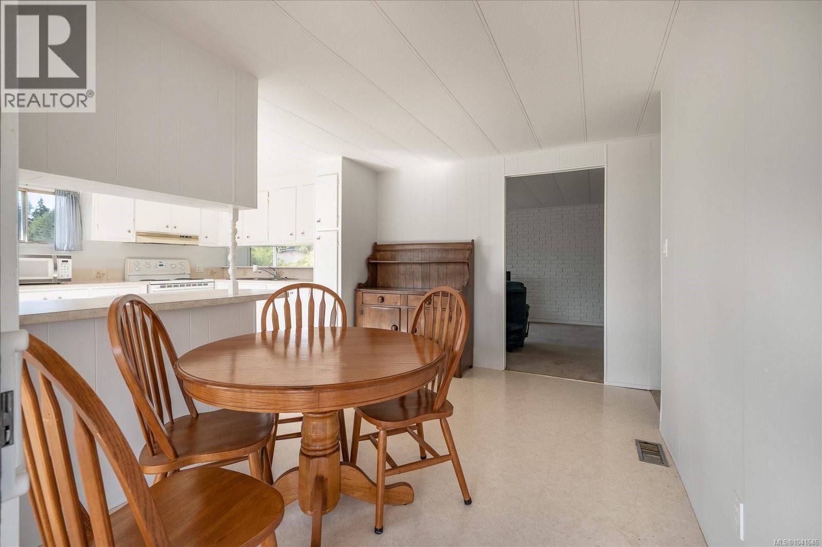 24 1572 Seabird Road property photo