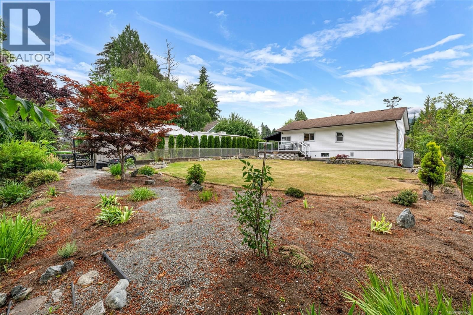 105 Cowichan Avenue property photo