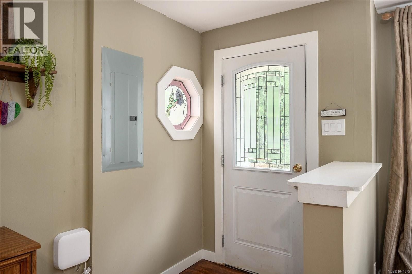 691 Begbie Street property photo
