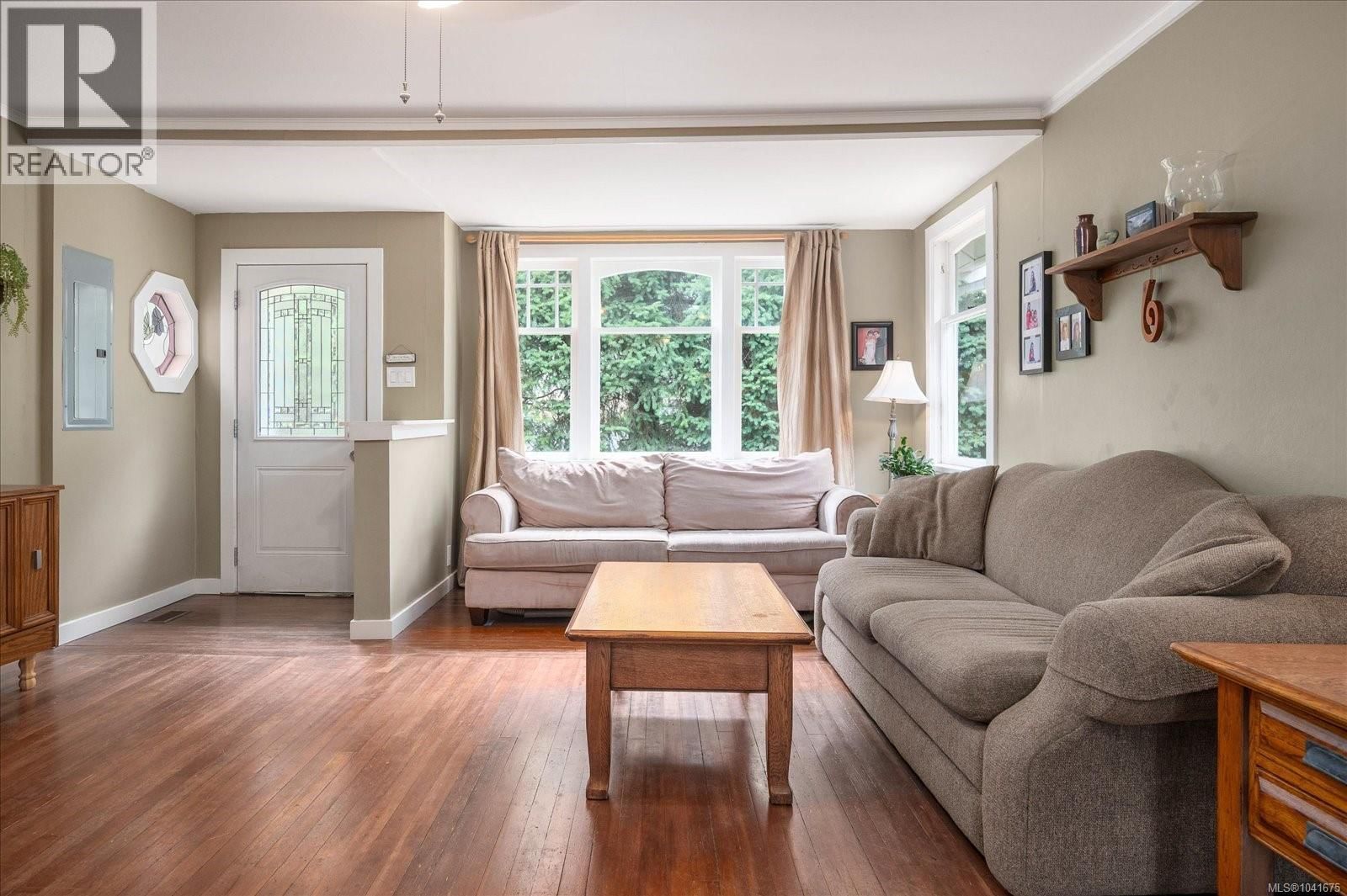 691 Begbie Street property photo