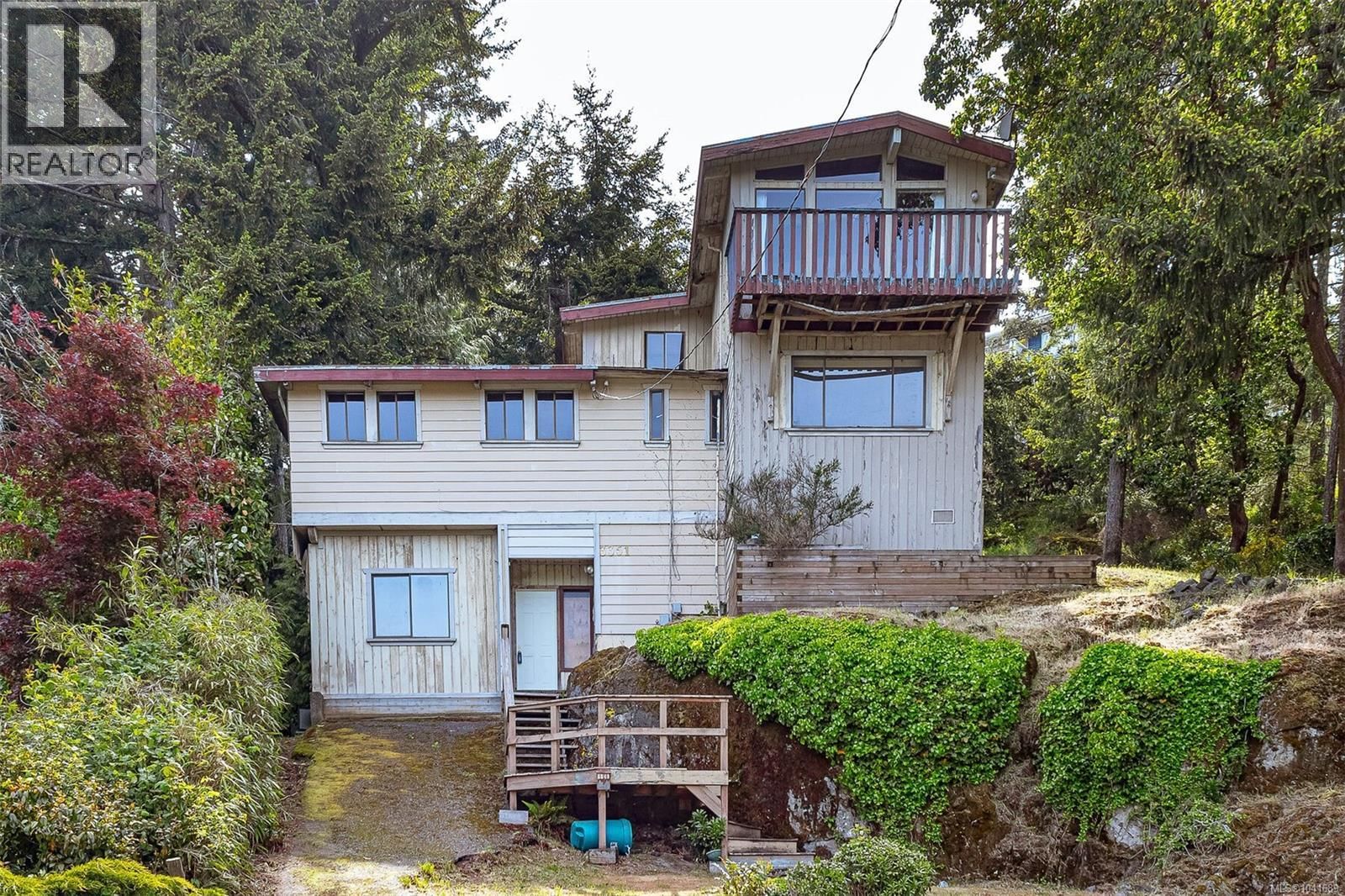 3351 Betula Place