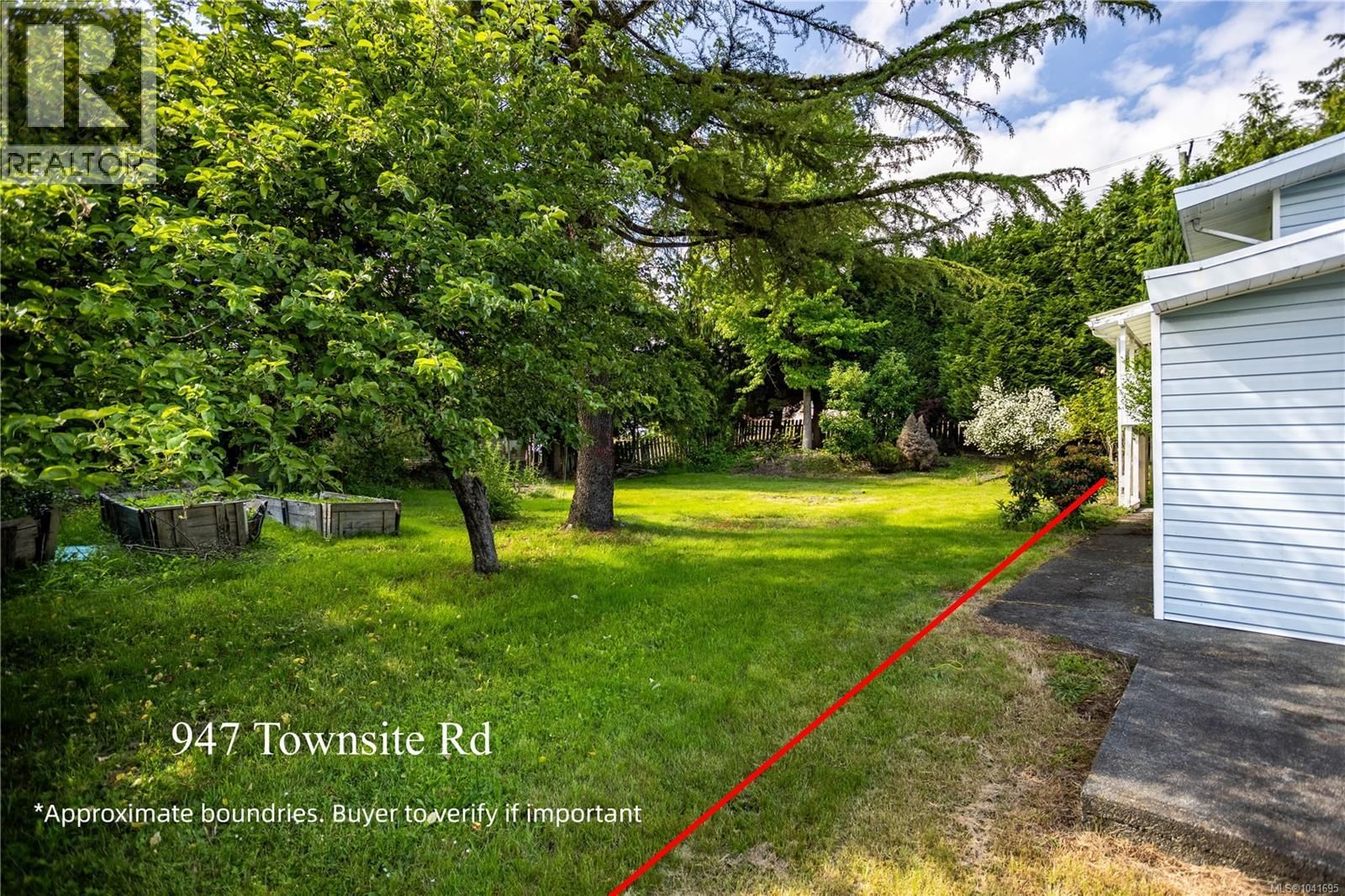 947 Townsite Road property photo