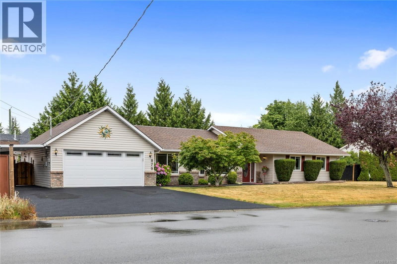 879 Aberdeen Drive Parksville British Columbia, V9P 2L9 - 3 Bedrooms Home For Sale