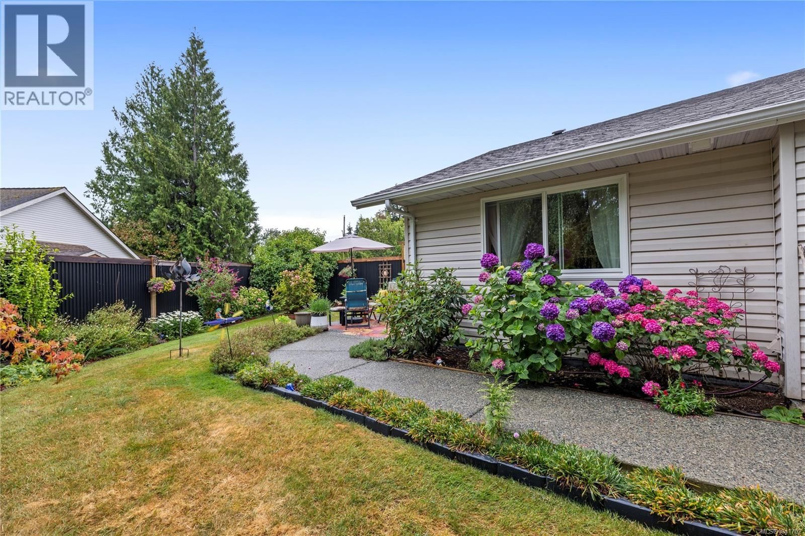 Listing Image 32