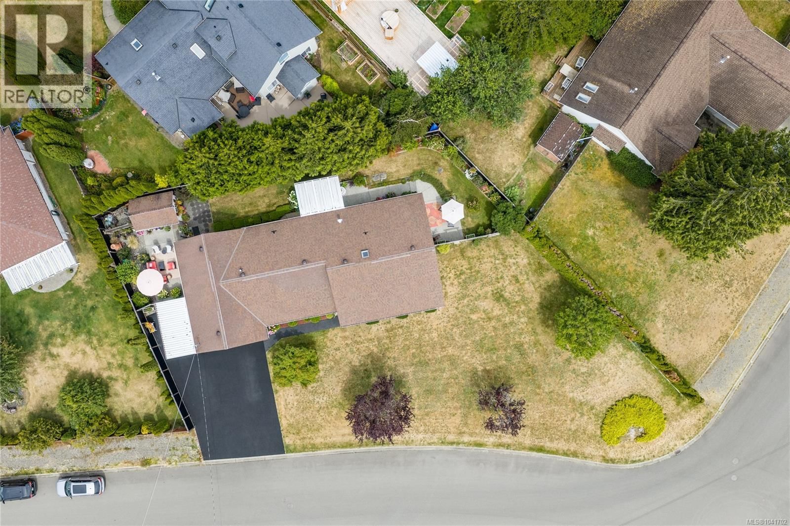 Listing Image 53