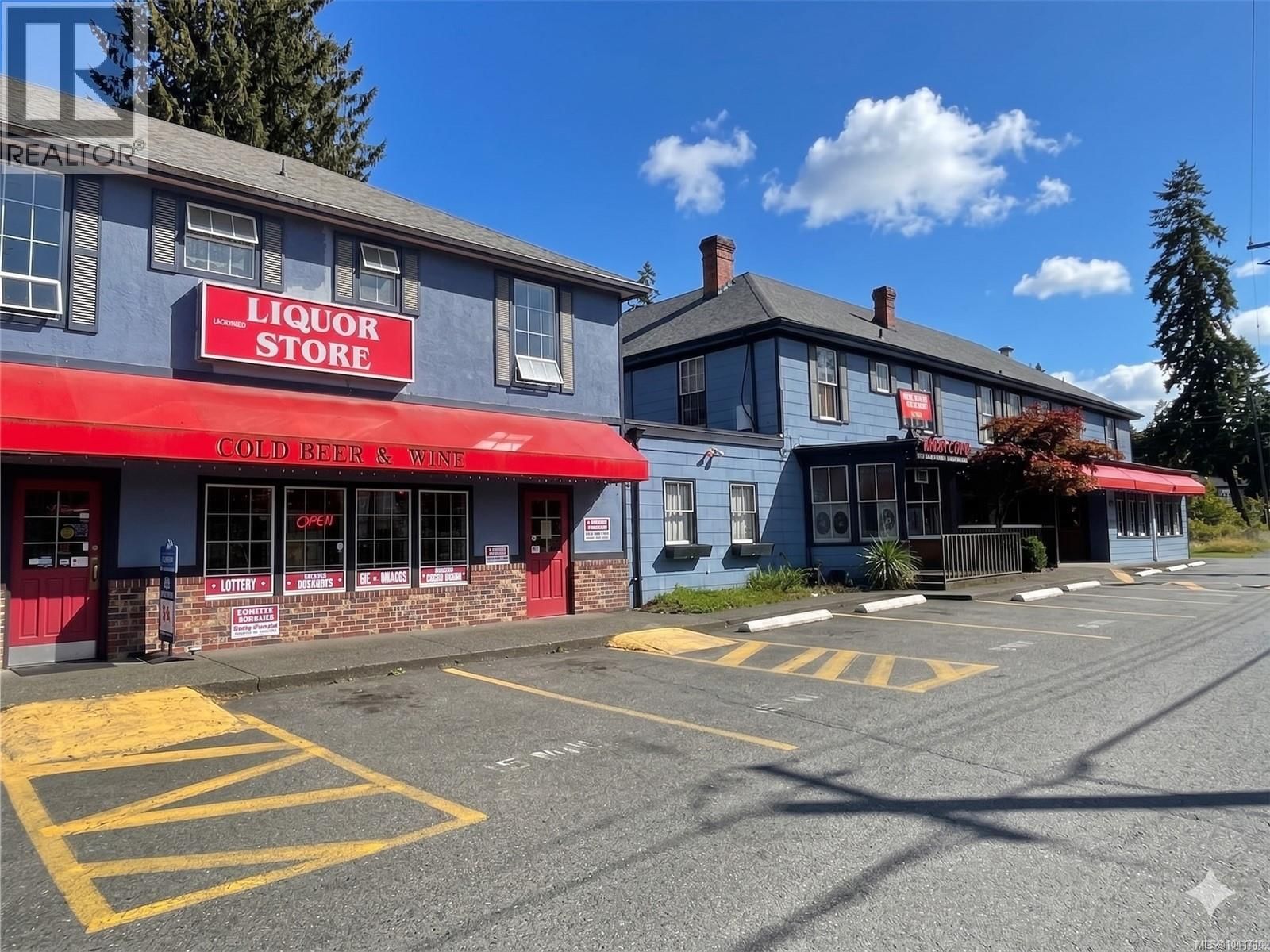 9576 Chemainus Road property photo