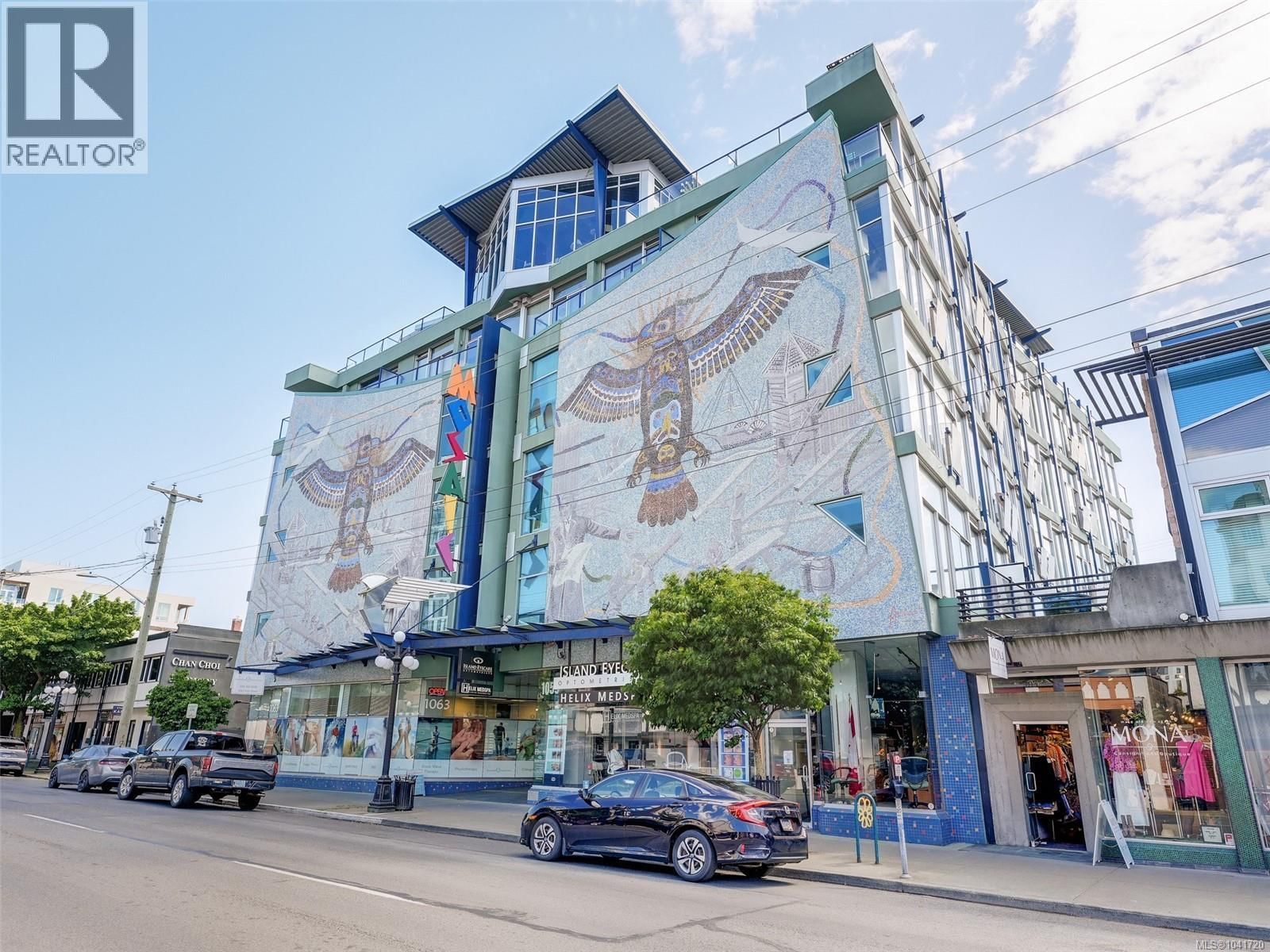 1061 Fort Street, Victoria, British Columbia V8V 5A1