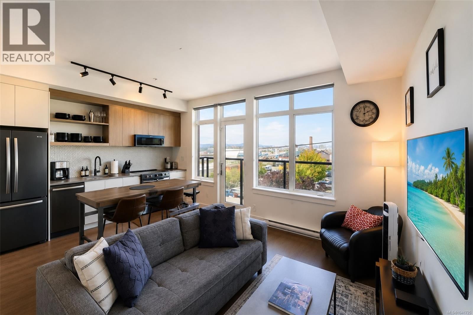 515 Chatham Street, Victoria, British Columbia V8T 0C8