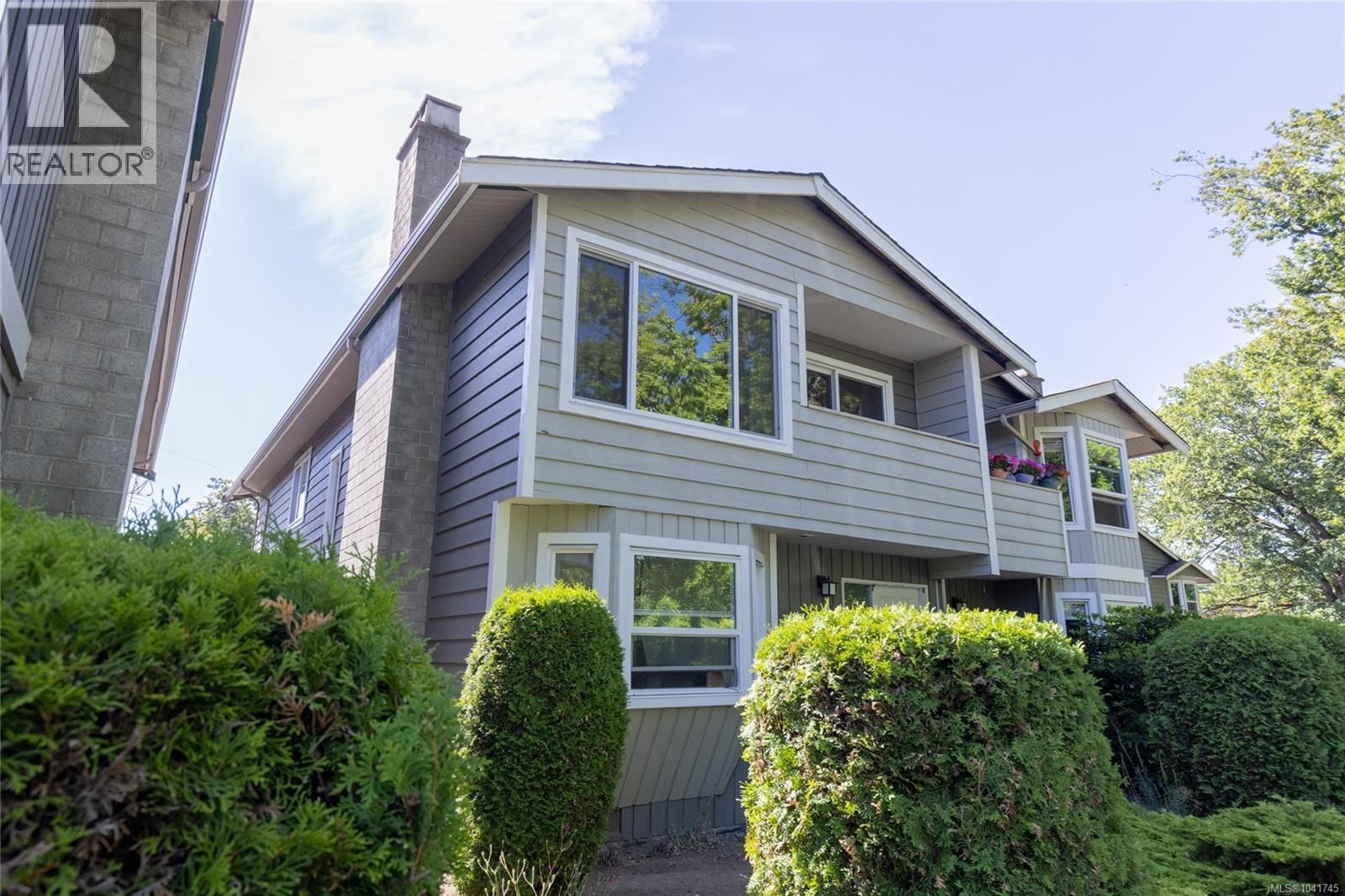 22 211 Buttertubs Place property photo