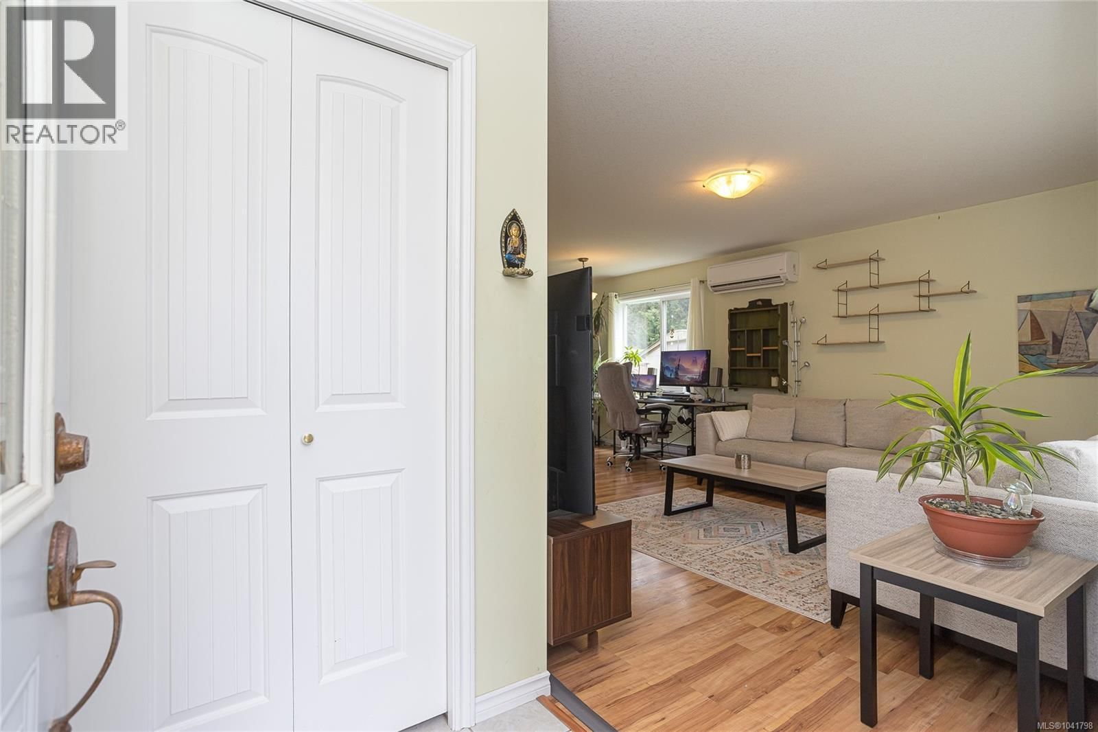 2168 Yellow Point Road property photo