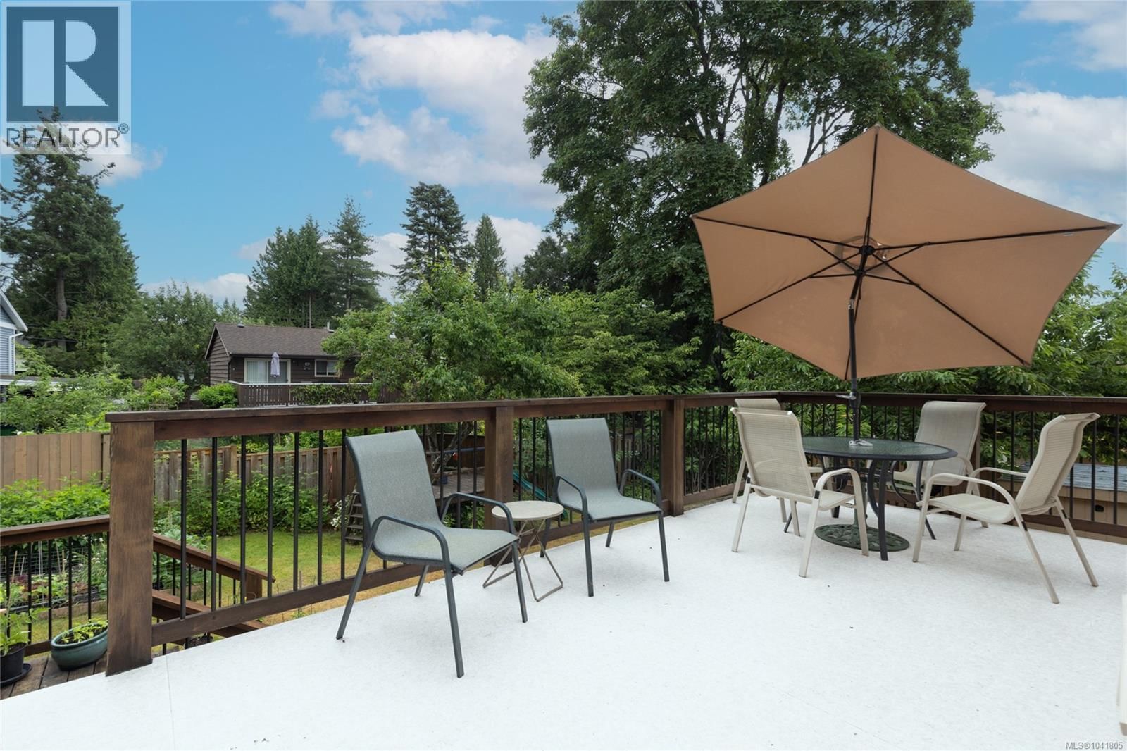 3040 Bay Street property photo