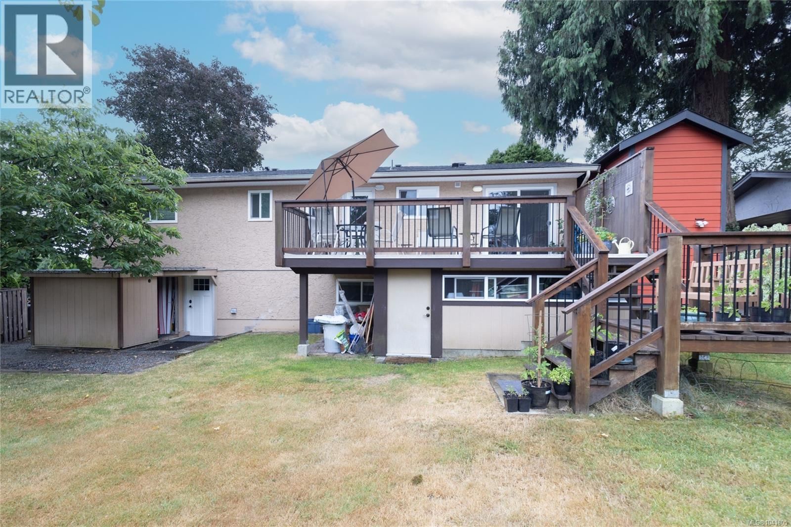 3040 Bay Street property photo