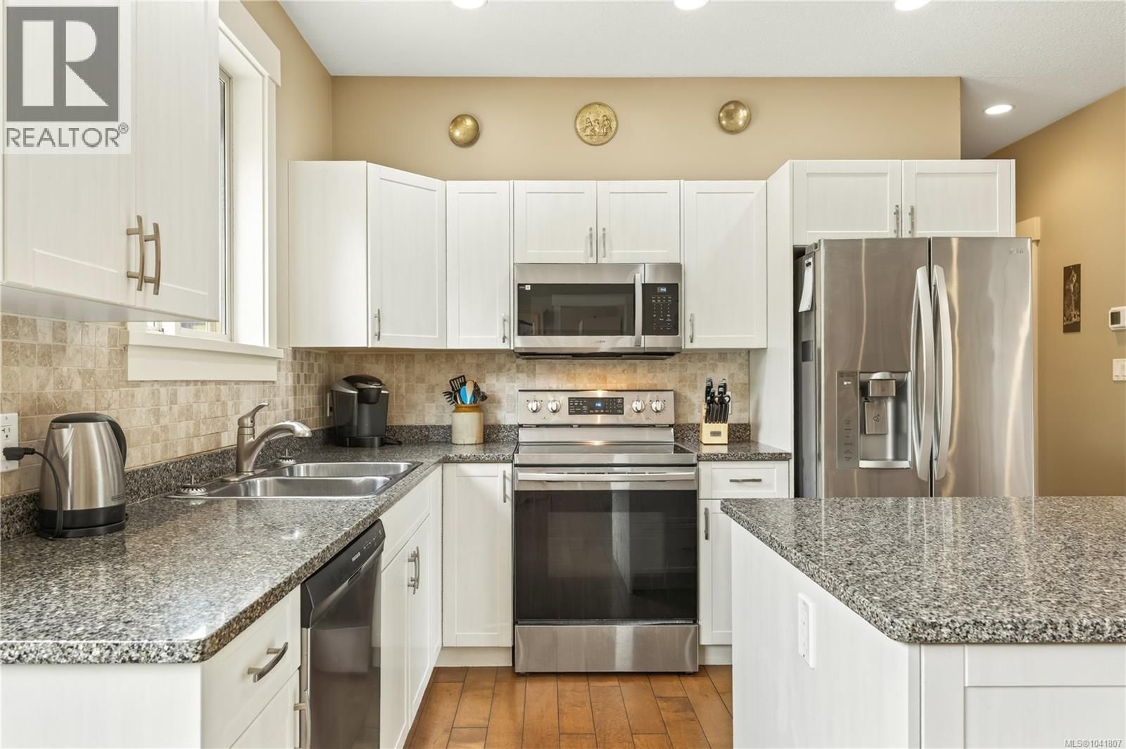 460 Nanaimo River Road property photo