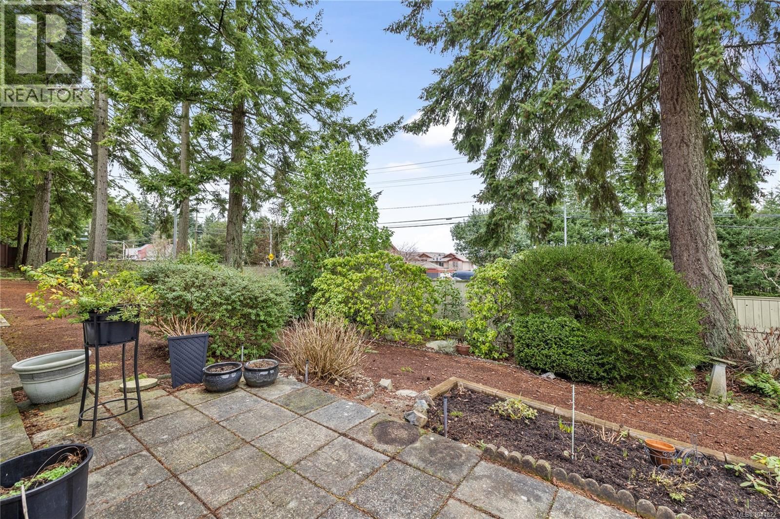 5994 Waterton Place property photo