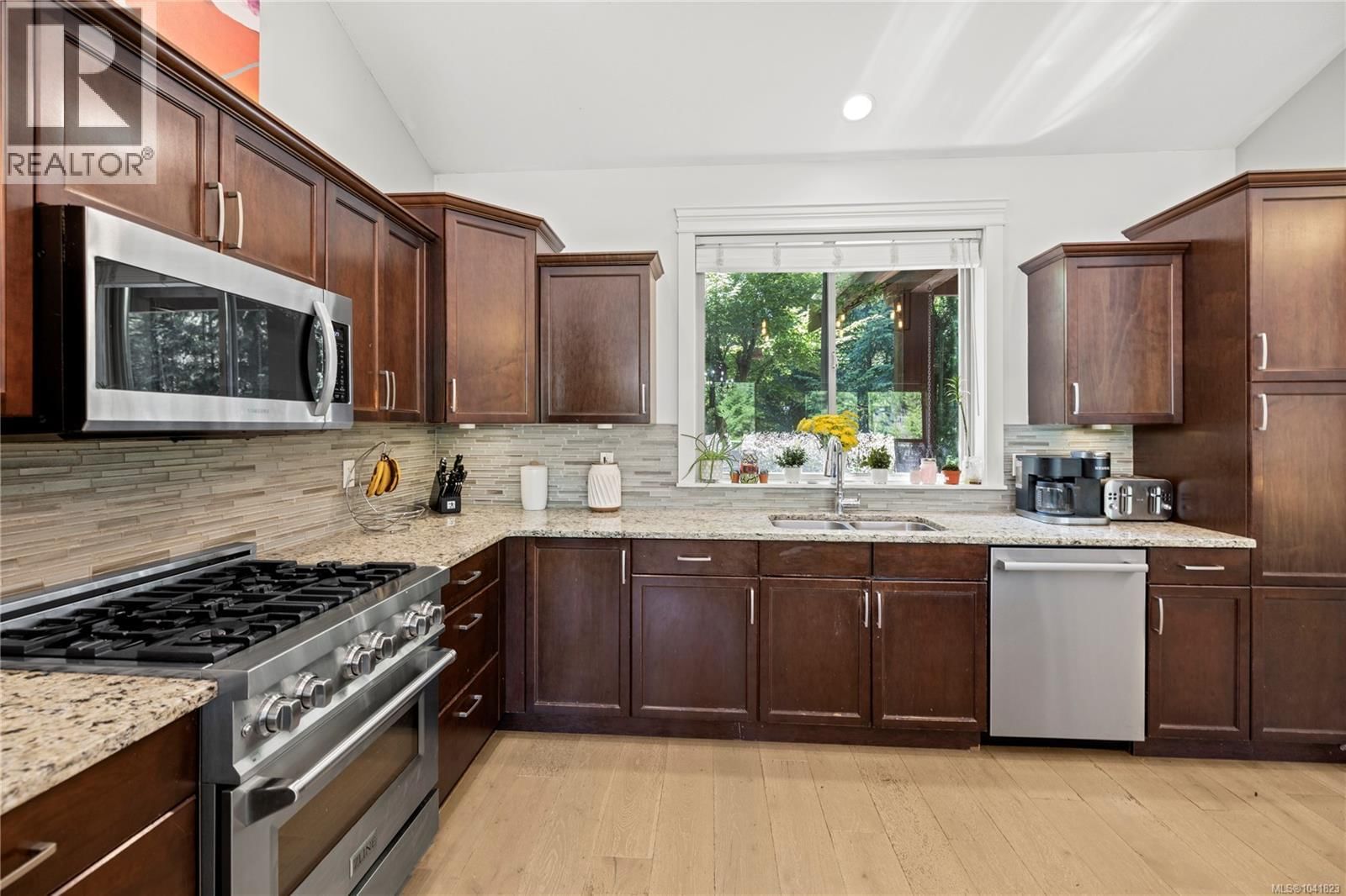 1755 Galvin Place property photo