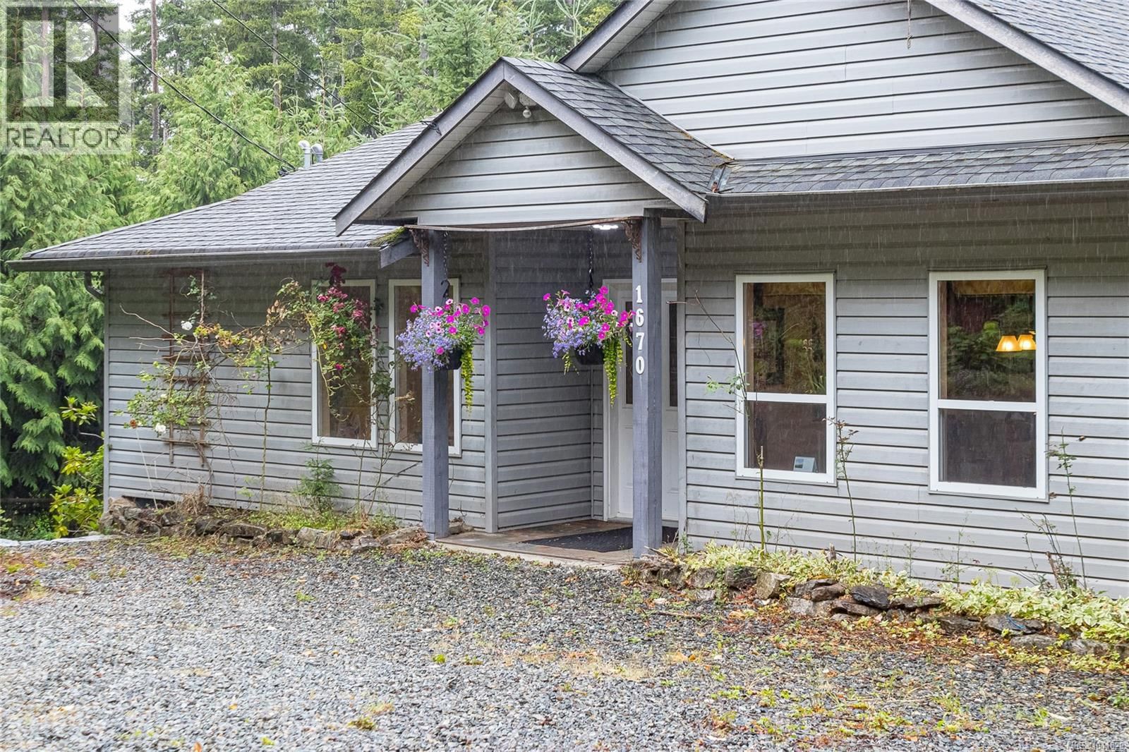 1670 Spirit Way property photo