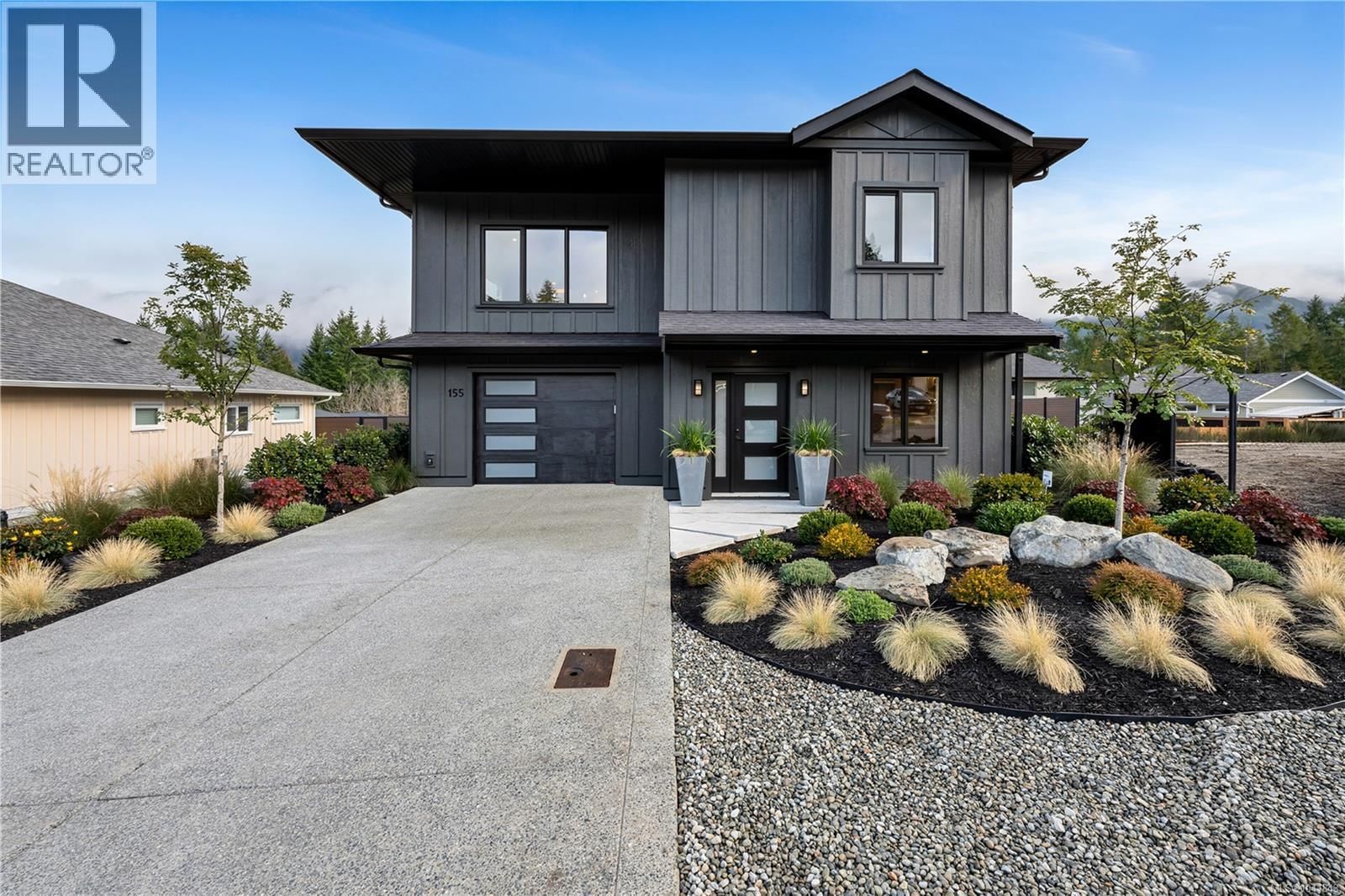 155 Maplewood Rise
