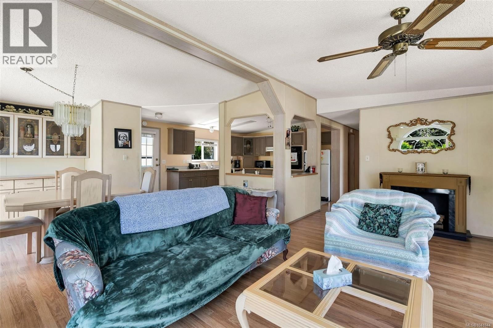 385 Lake Park Road property photo