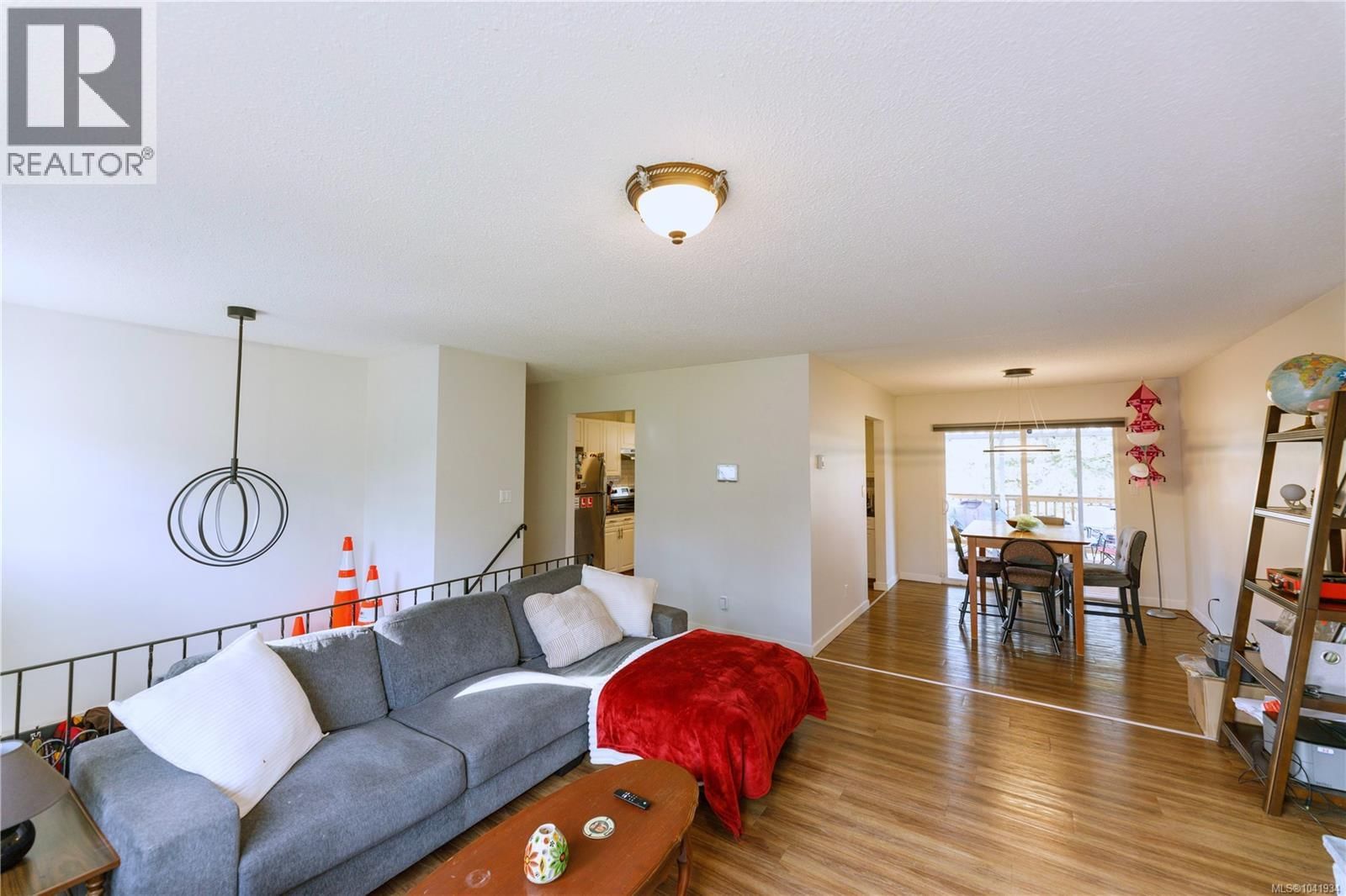 3161 Marion Way property photo