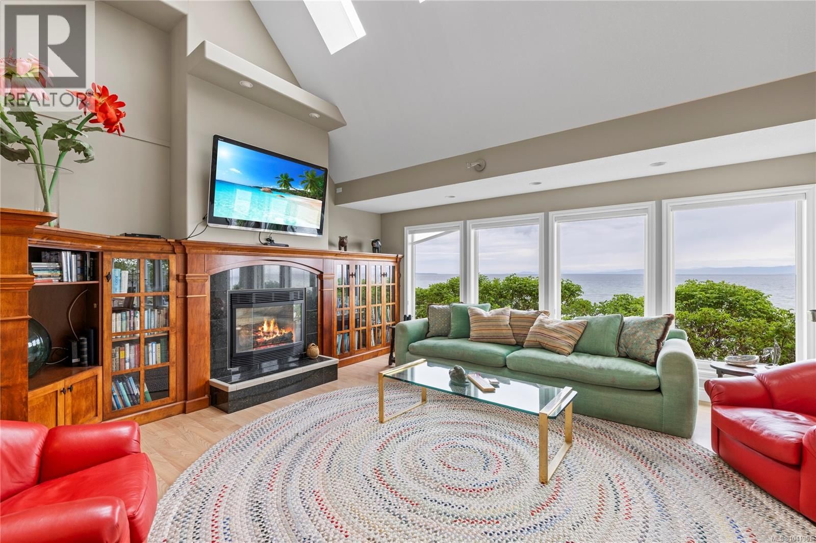 2995 Island Highway property photo