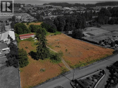 6275 Old East Road | Central Saanich British Columbia | Slide Image Four