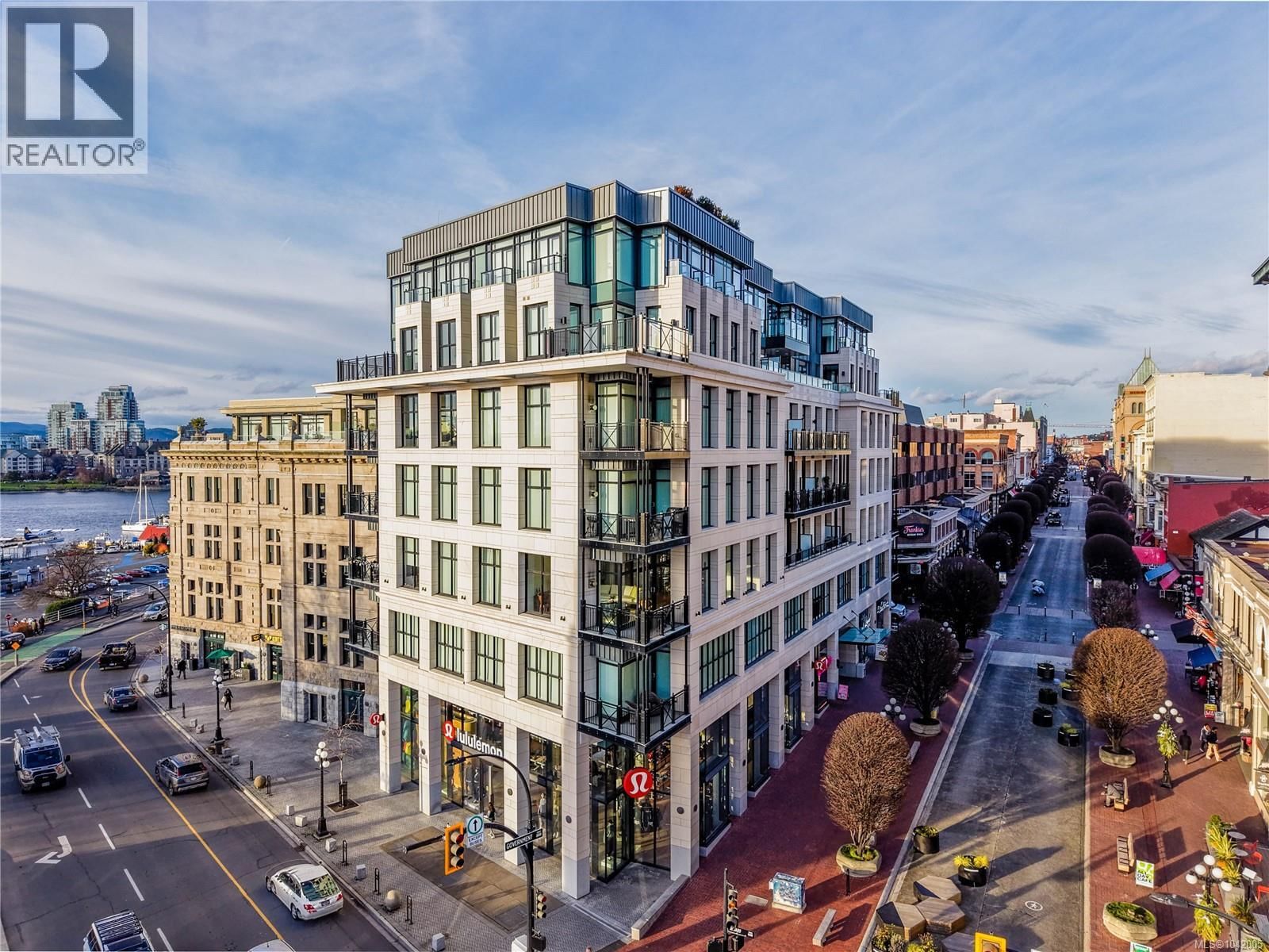 888 Government Street, Victoria, British Columbia V8W 0G5