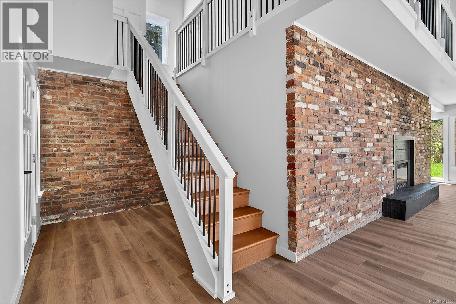 400 Manse Road property photo