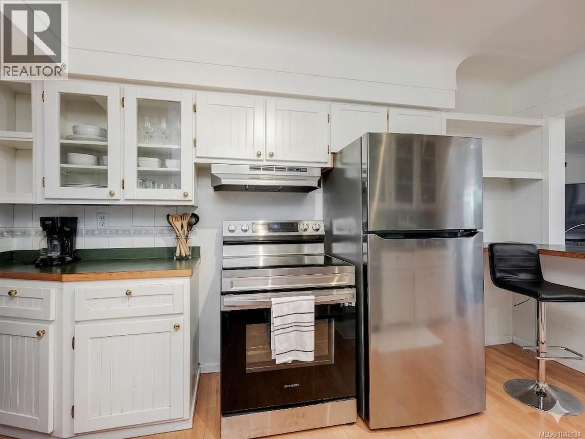4071 Cedar Hill Road property photo