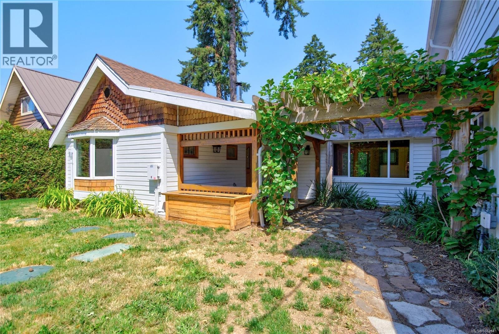 1162 Booth Road property photo