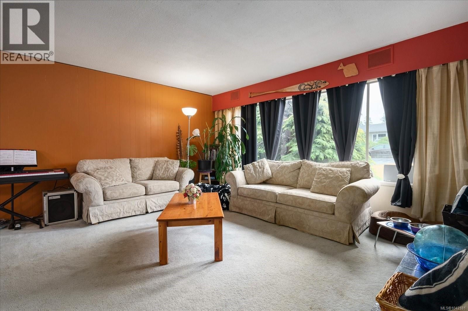 91 Garner Crescent property photo
