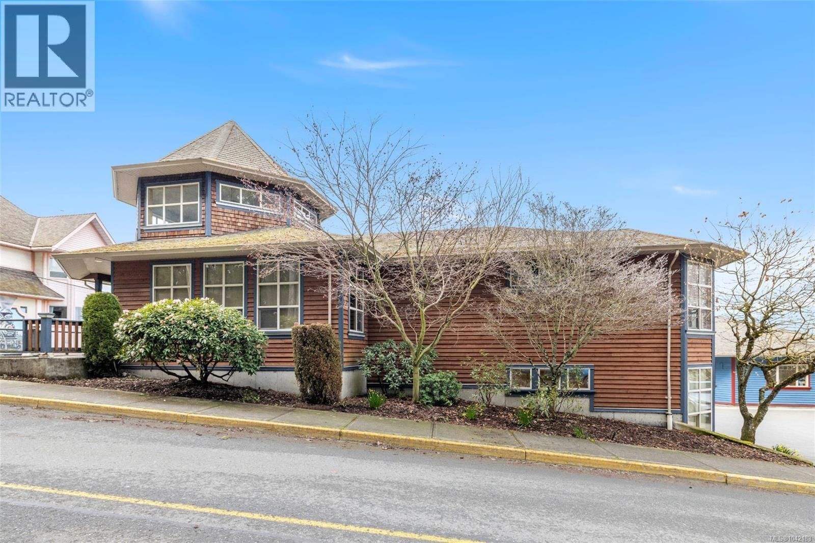 9828 Croft Street property photo