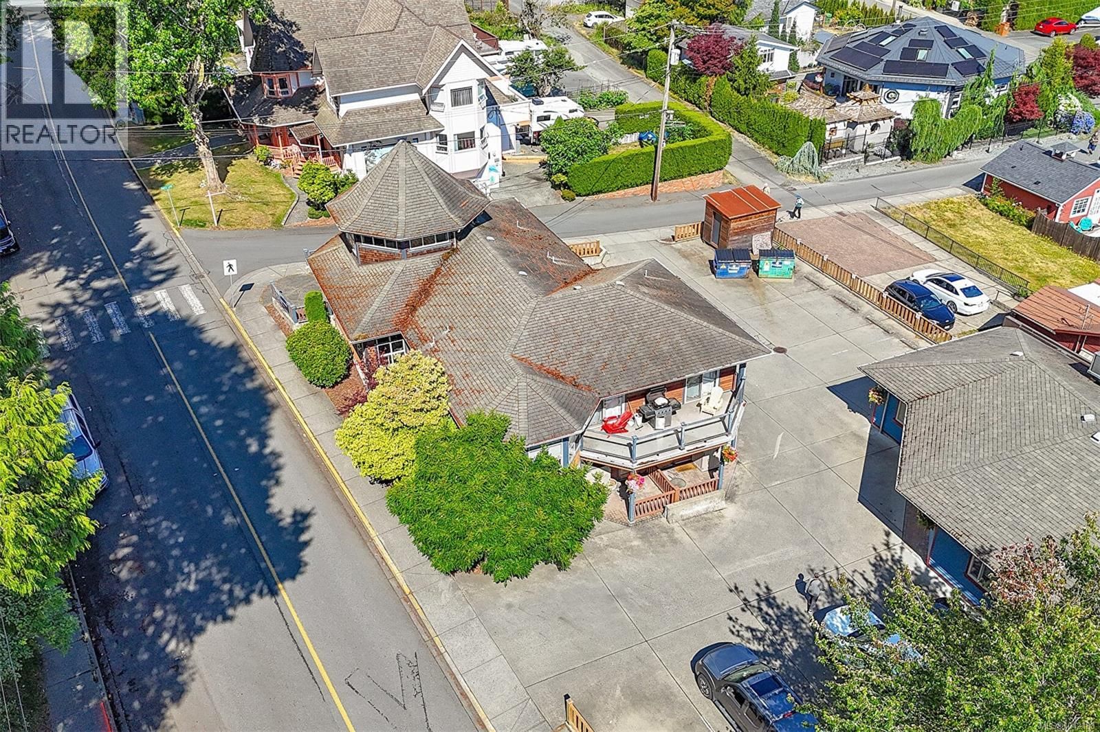 9828 Croft Street property photo
