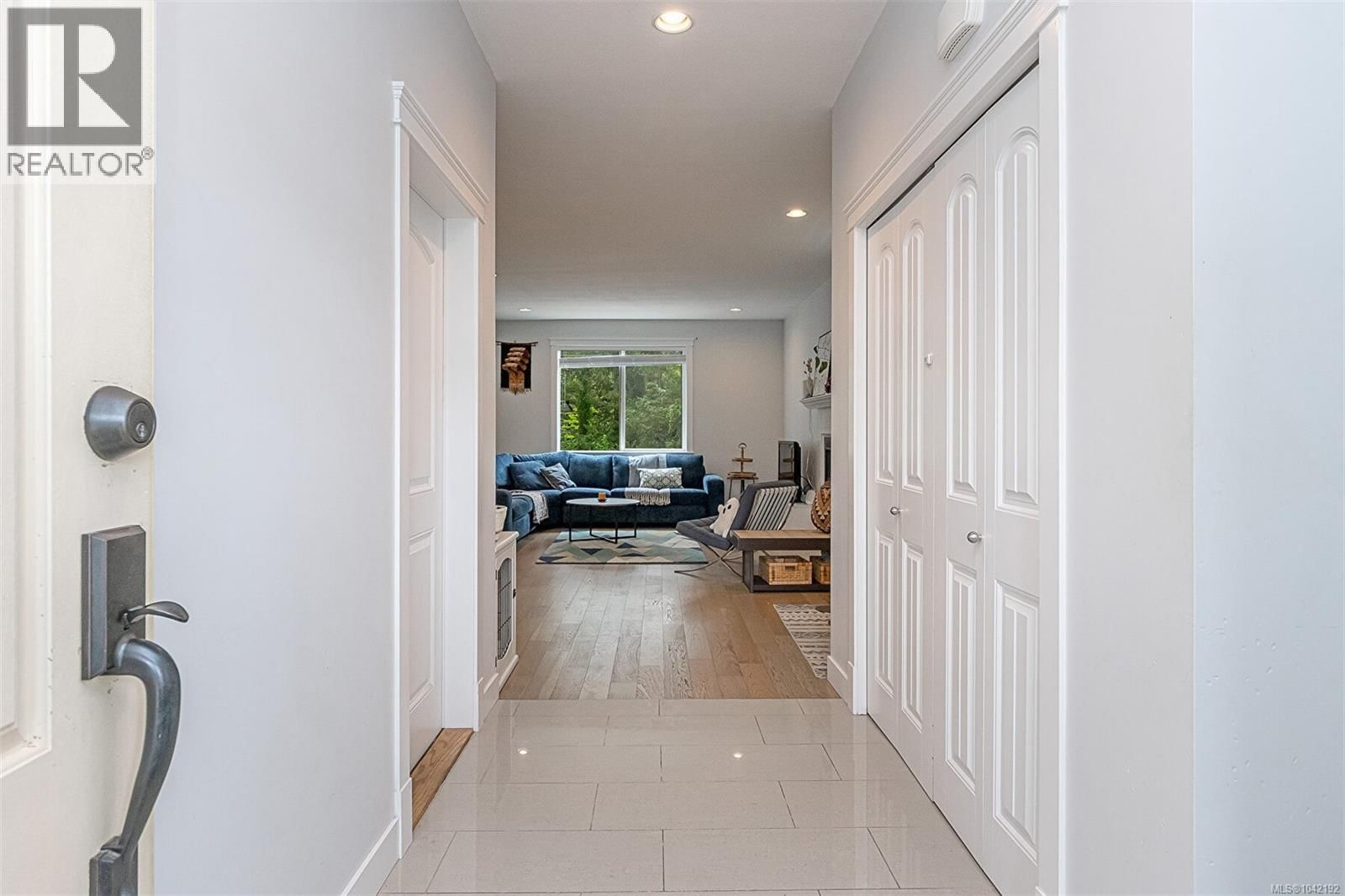 15 3205 GIBBINS Road property photo