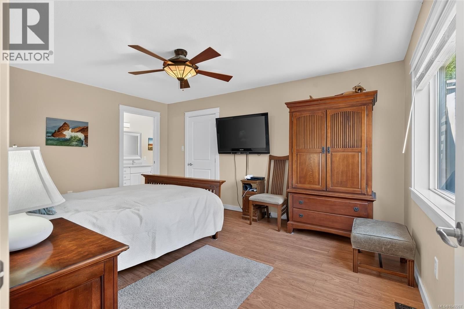 188 Meridian Way property photo
