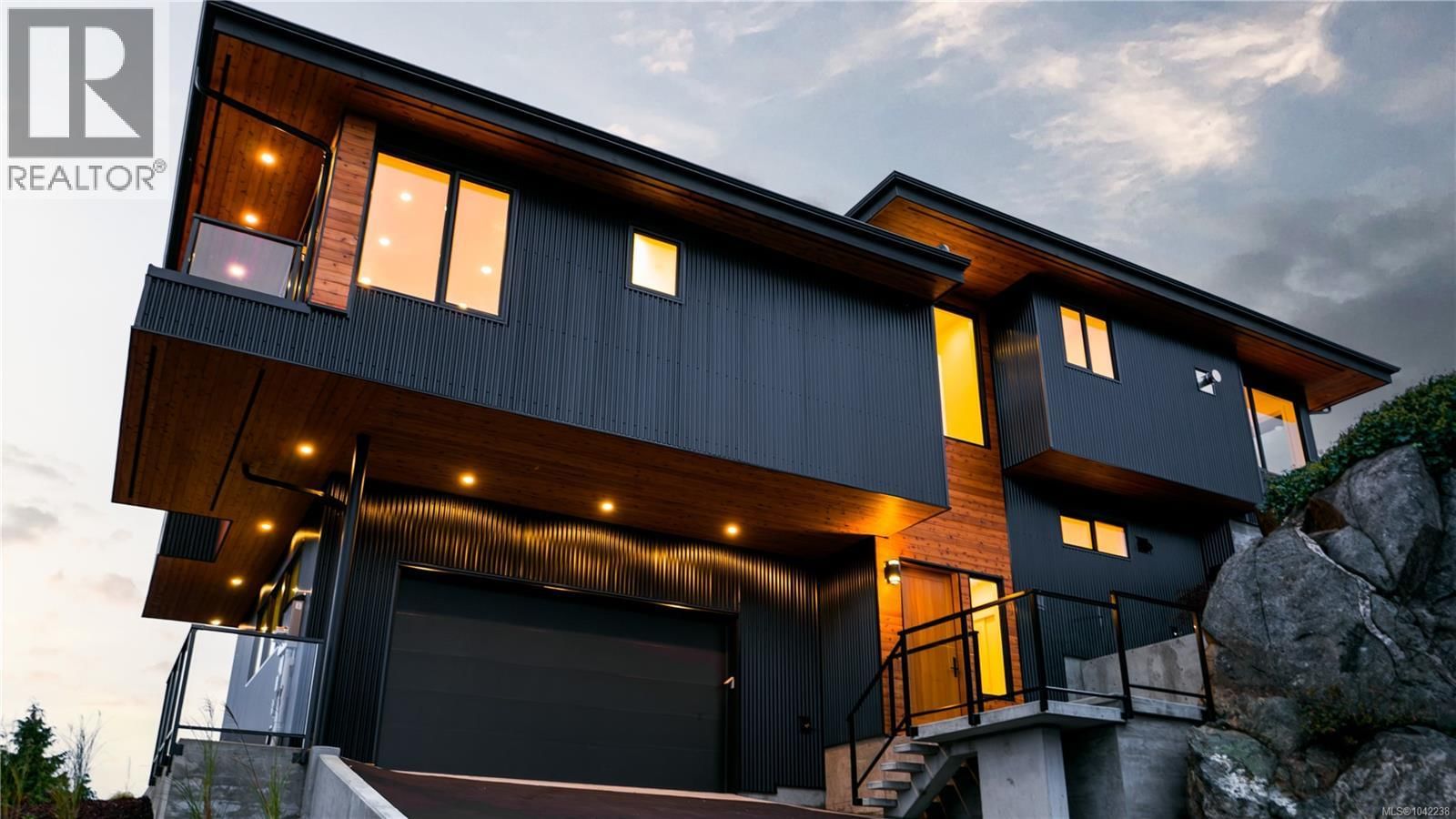 3700 Kootenay Place property photo