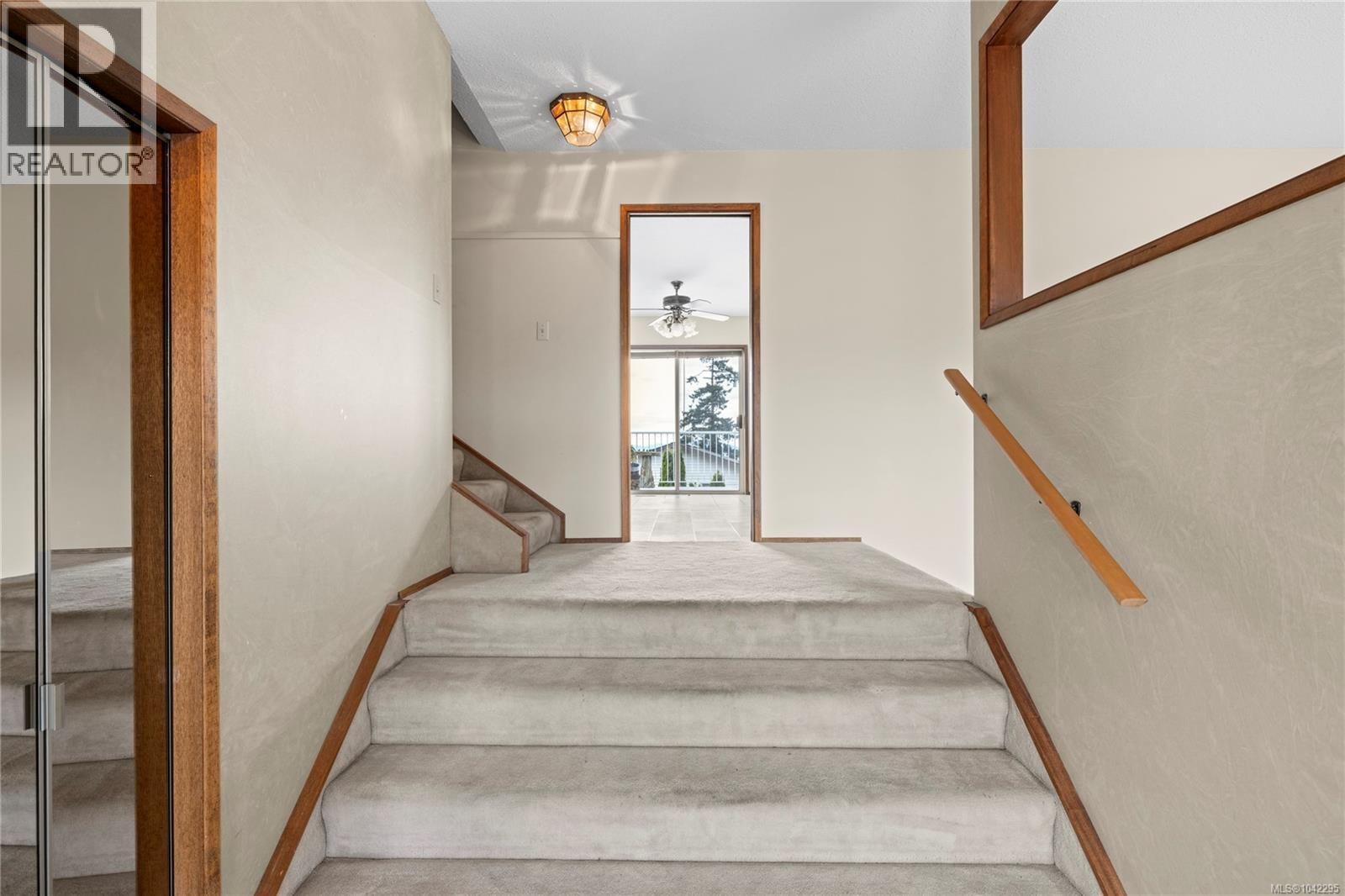 718 Isle View Place property photo