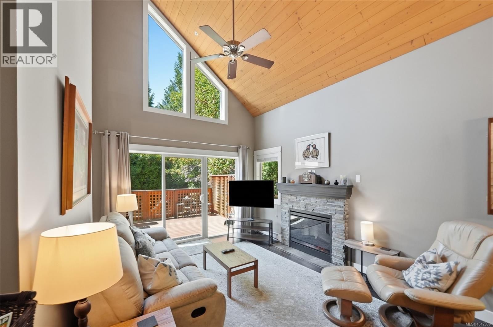 265 1130 Resort Drive property photo