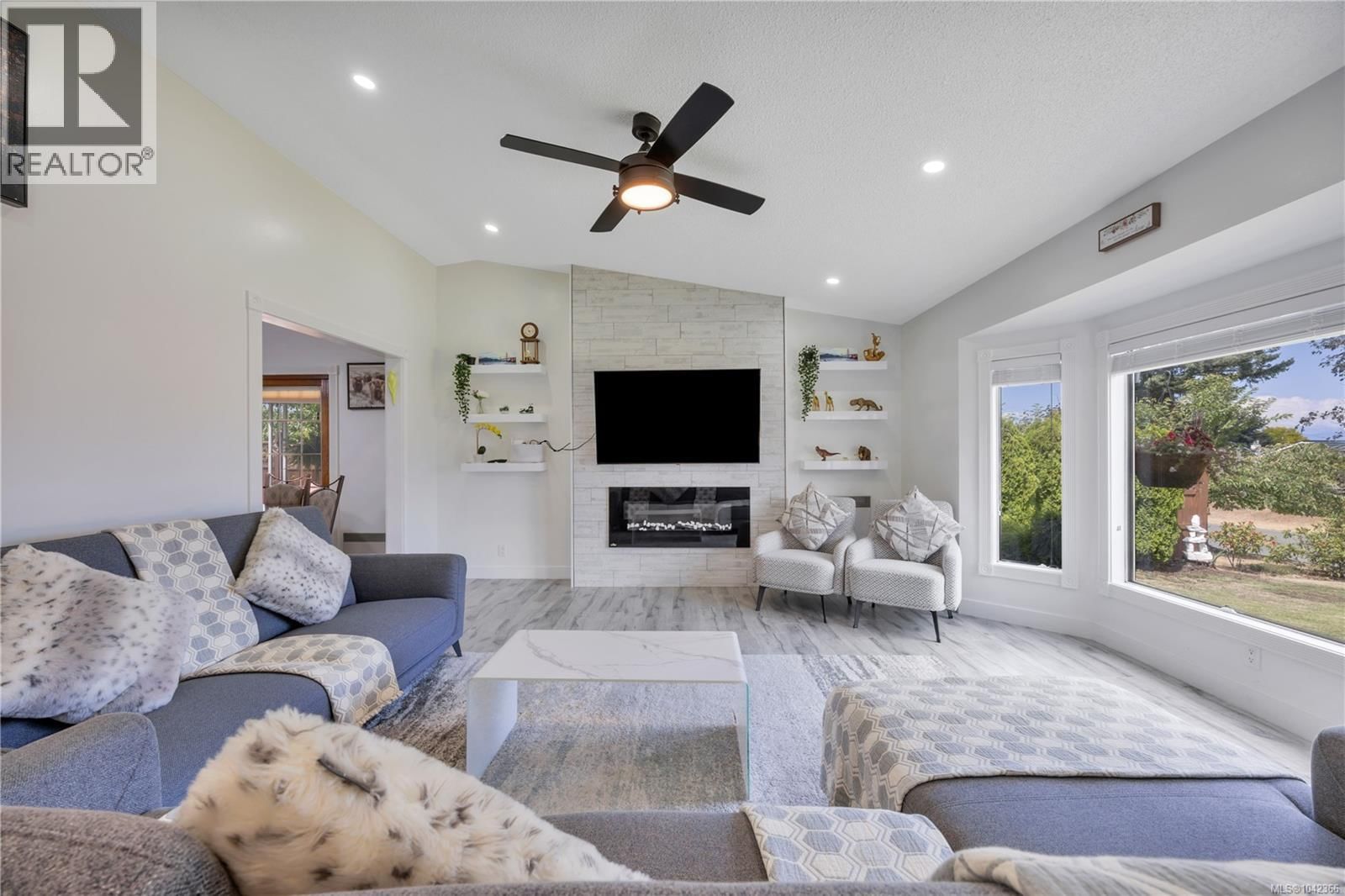 6279 Blueback Road property photo
