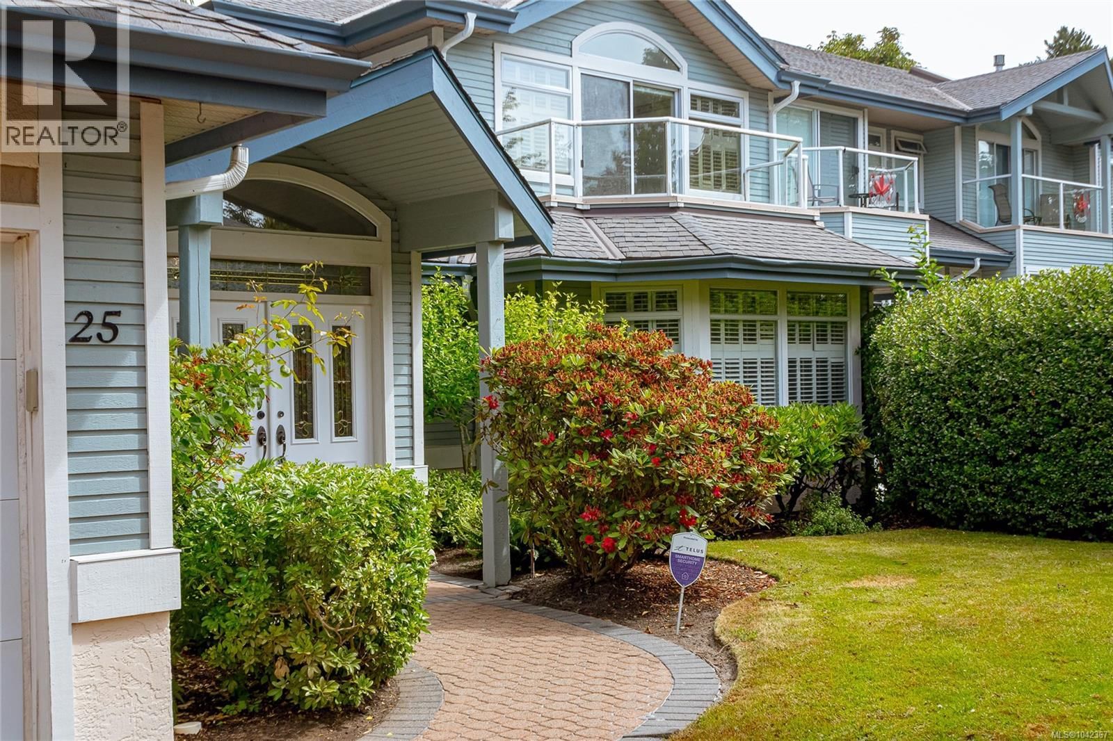 25 5187 Cordova Bay Road property photo