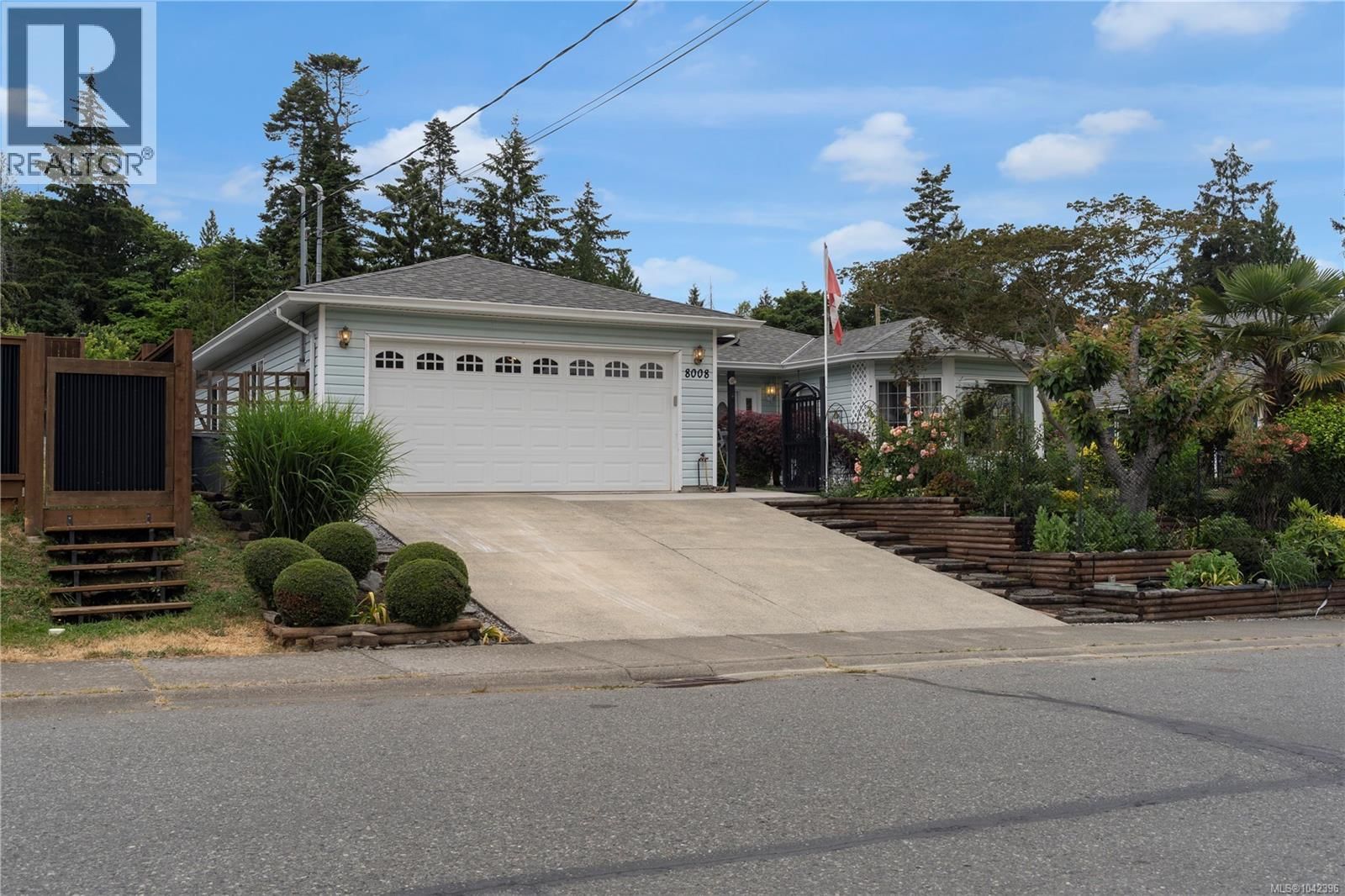 8008 Glenhurst Drive property photo