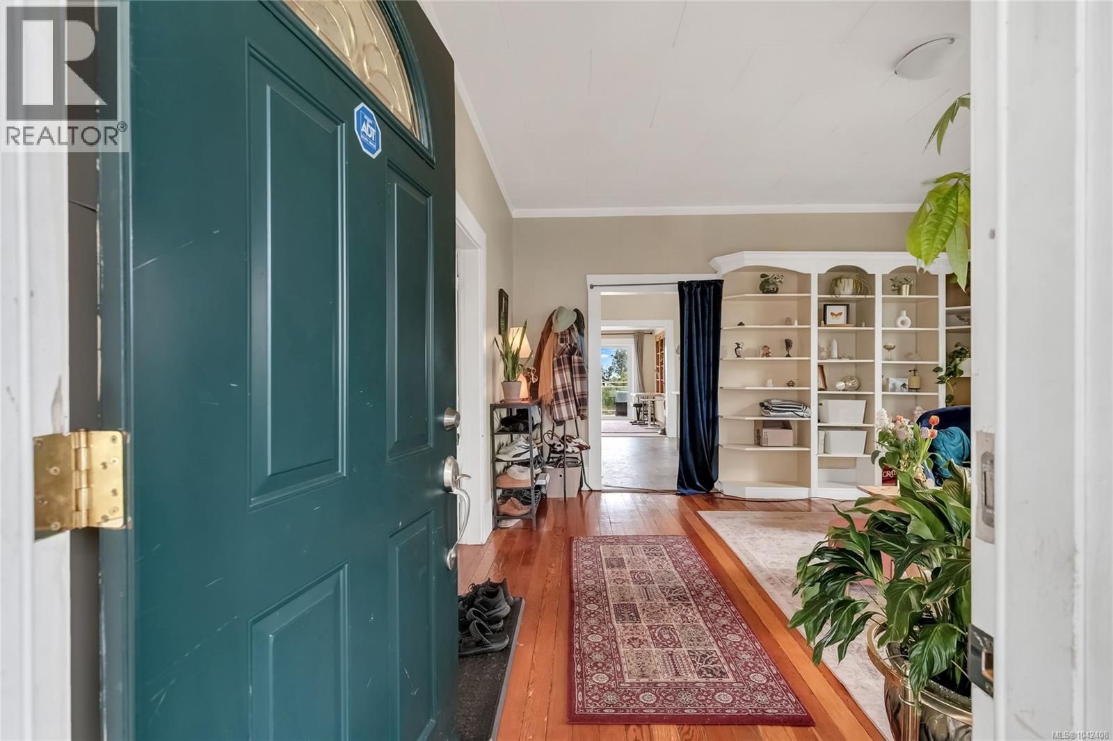 654 Farquhar Street property photo