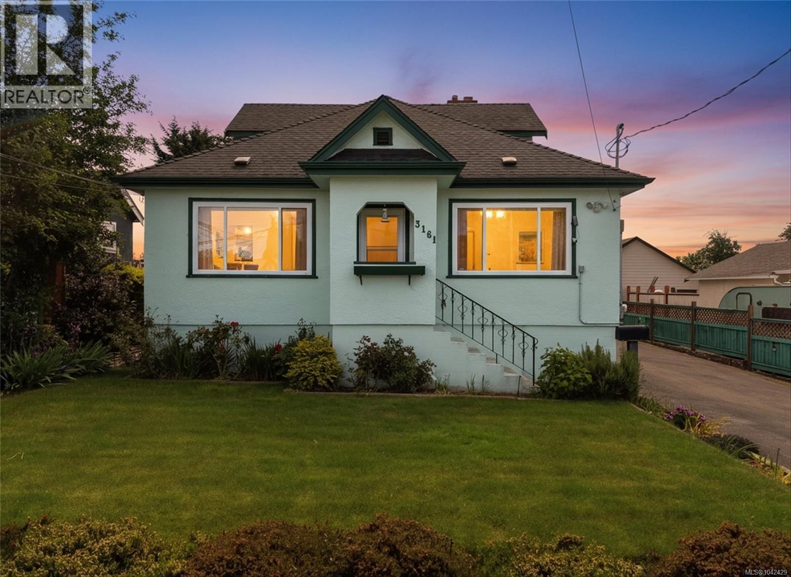 3161 Donald Street property photo