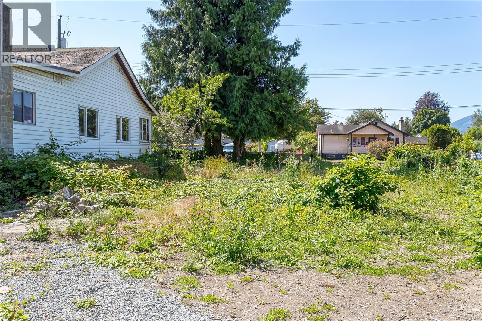 675 Powell Street property photo
