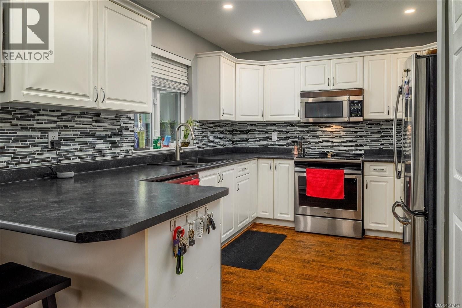 308 Church Road property photo