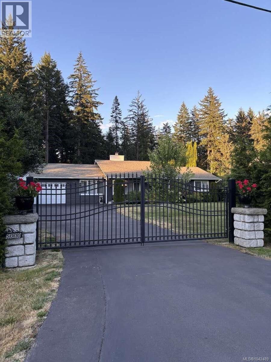 5000 Childs Road, Courtenay, British Columbia V9J 1L5
