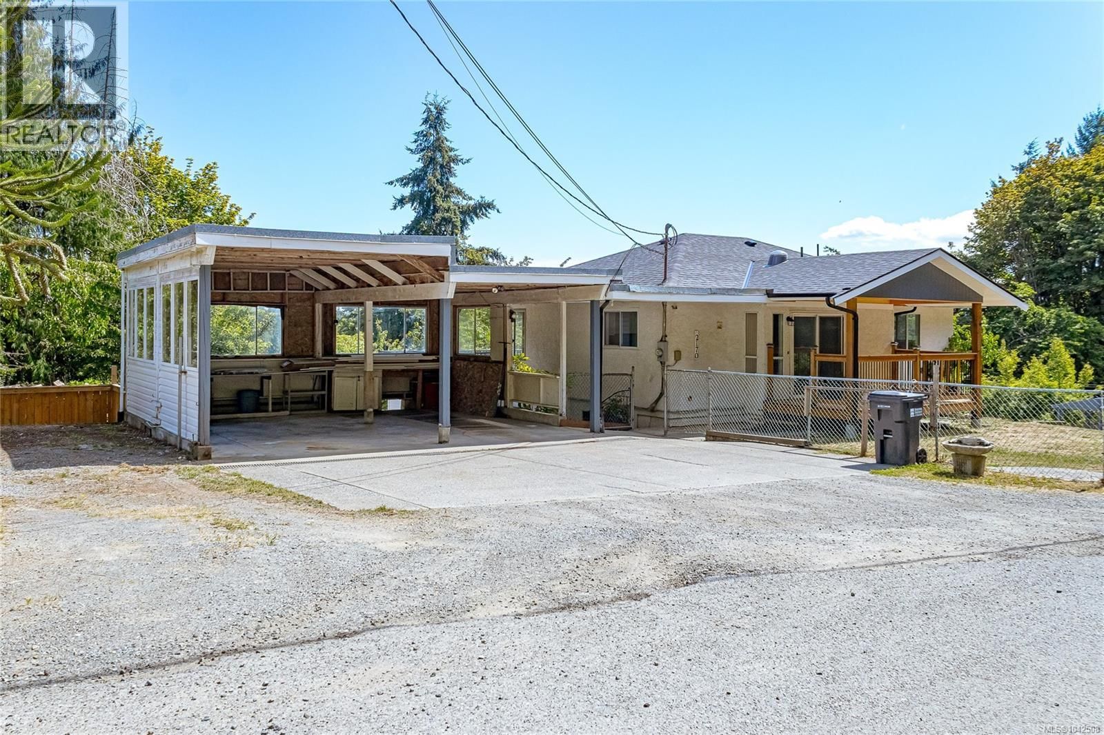 2170 Elizabeth Street property photo