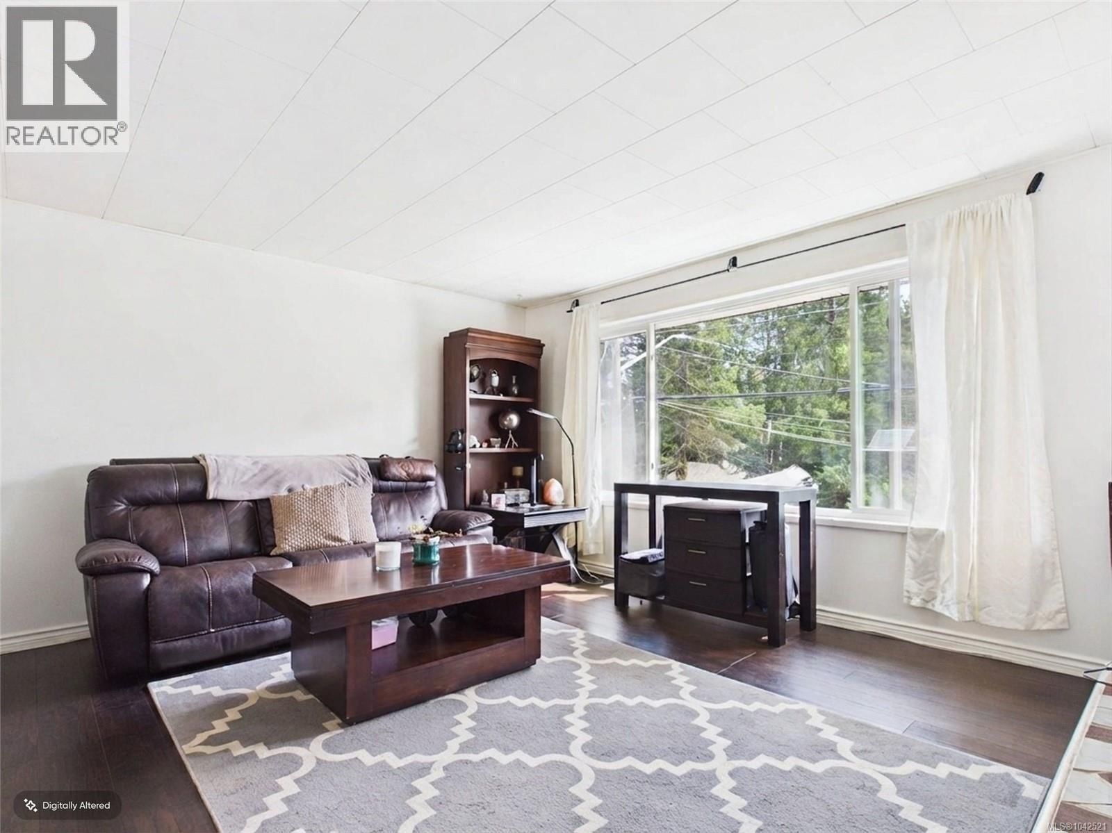 3624 Uplands Drive property photo