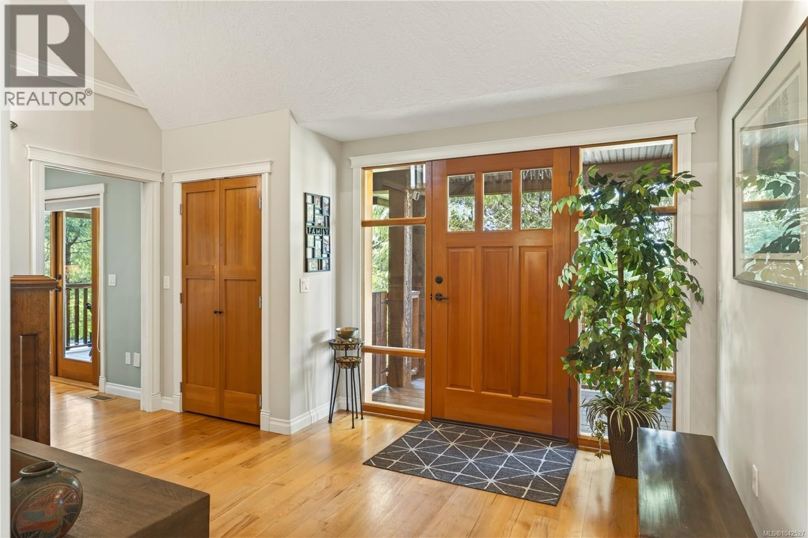 775 Southland Way property photo
