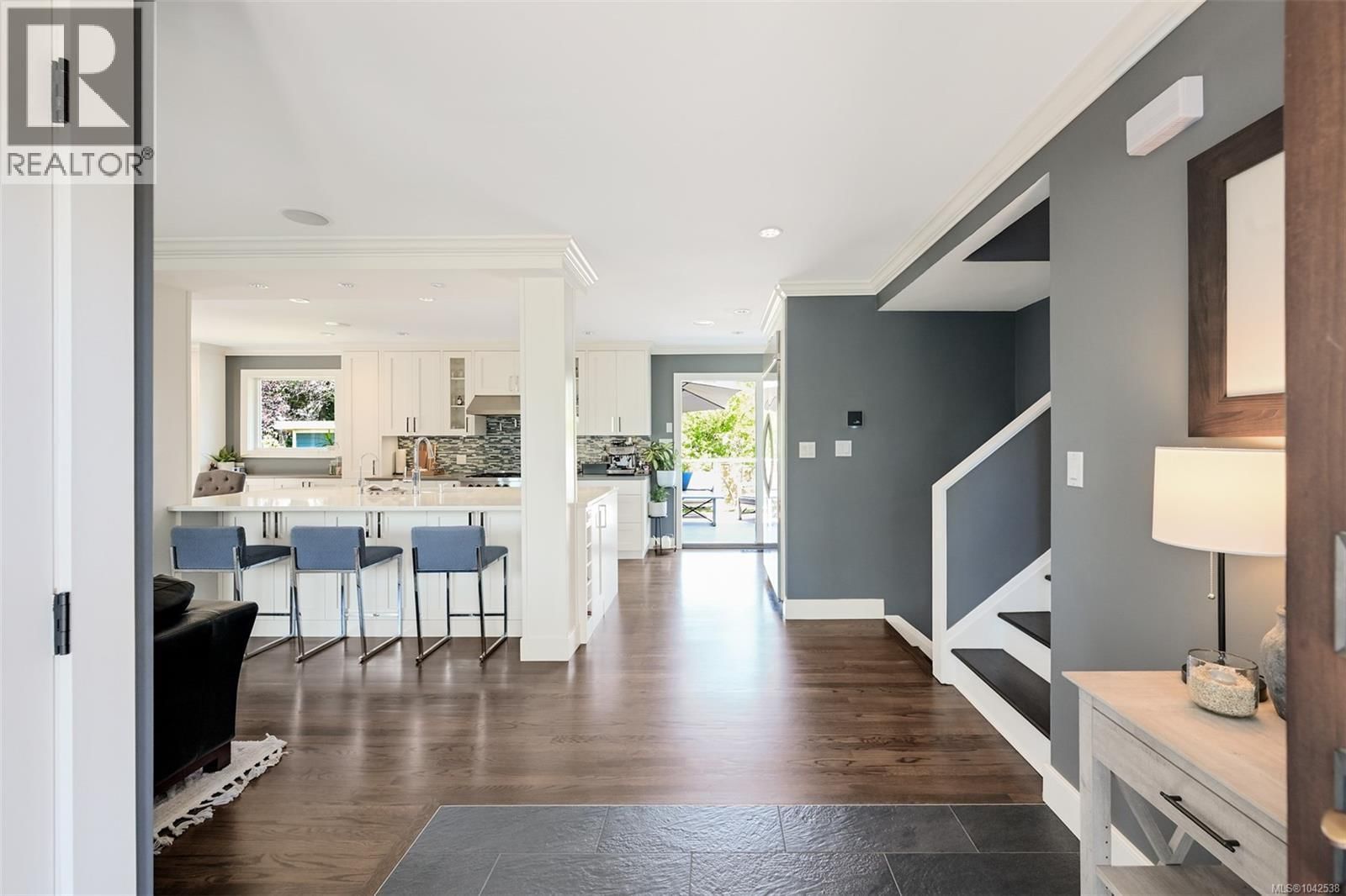 1762 Midgard Avenue property photo